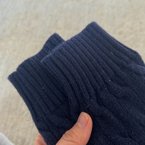 Kids, Polo Ralph Lauren cable knit sweater, cotton, size 5, navy blue, looks new - Picture 8 of 8